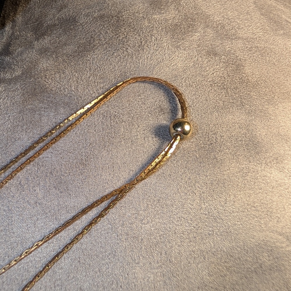 Blue Lace Agate Pendant On Gold Adjustable Chain - Picture 3 of 4